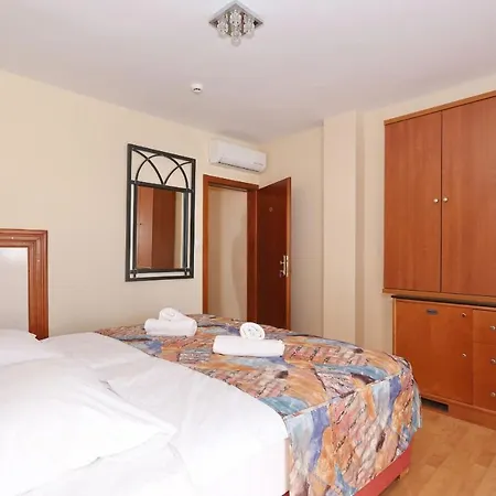 招待所 Tade Debeljak