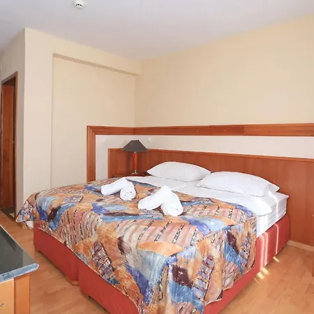 Guest house Tade *