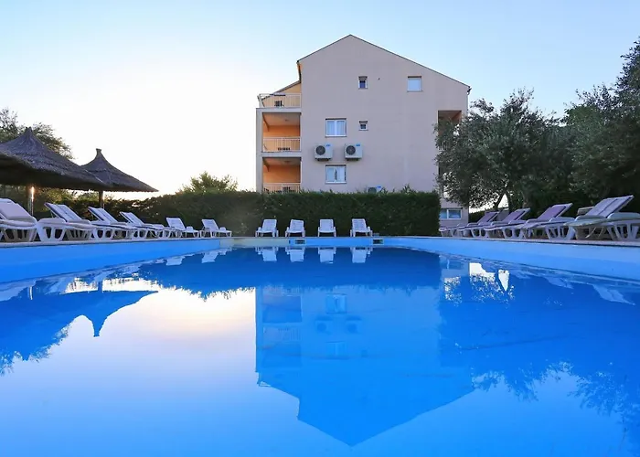 Pensionat Tade Debeljak